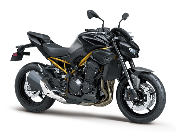 /fileuploads/Marcas/Kawasaki/Motos/Supernaked/_Benimoto-Kawasaki-Z900-1.png